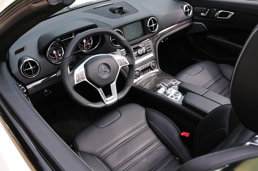  Mercedes-Benz SL63 AMG 2013 года  (фото 21 из 84)